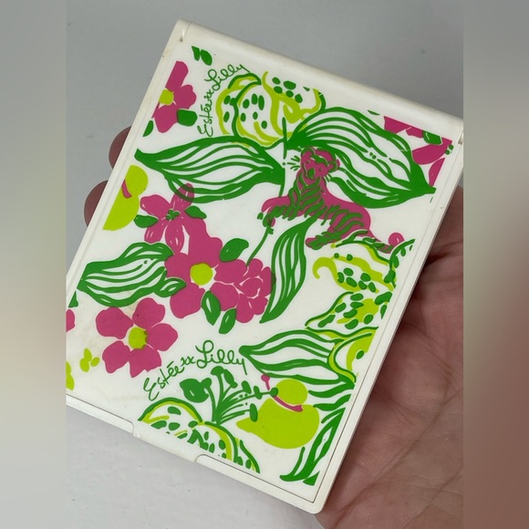 Lilly Pulitzer / Estée Lauder collaboration compact /makeup mirror-purse size - Picture 9 of 11